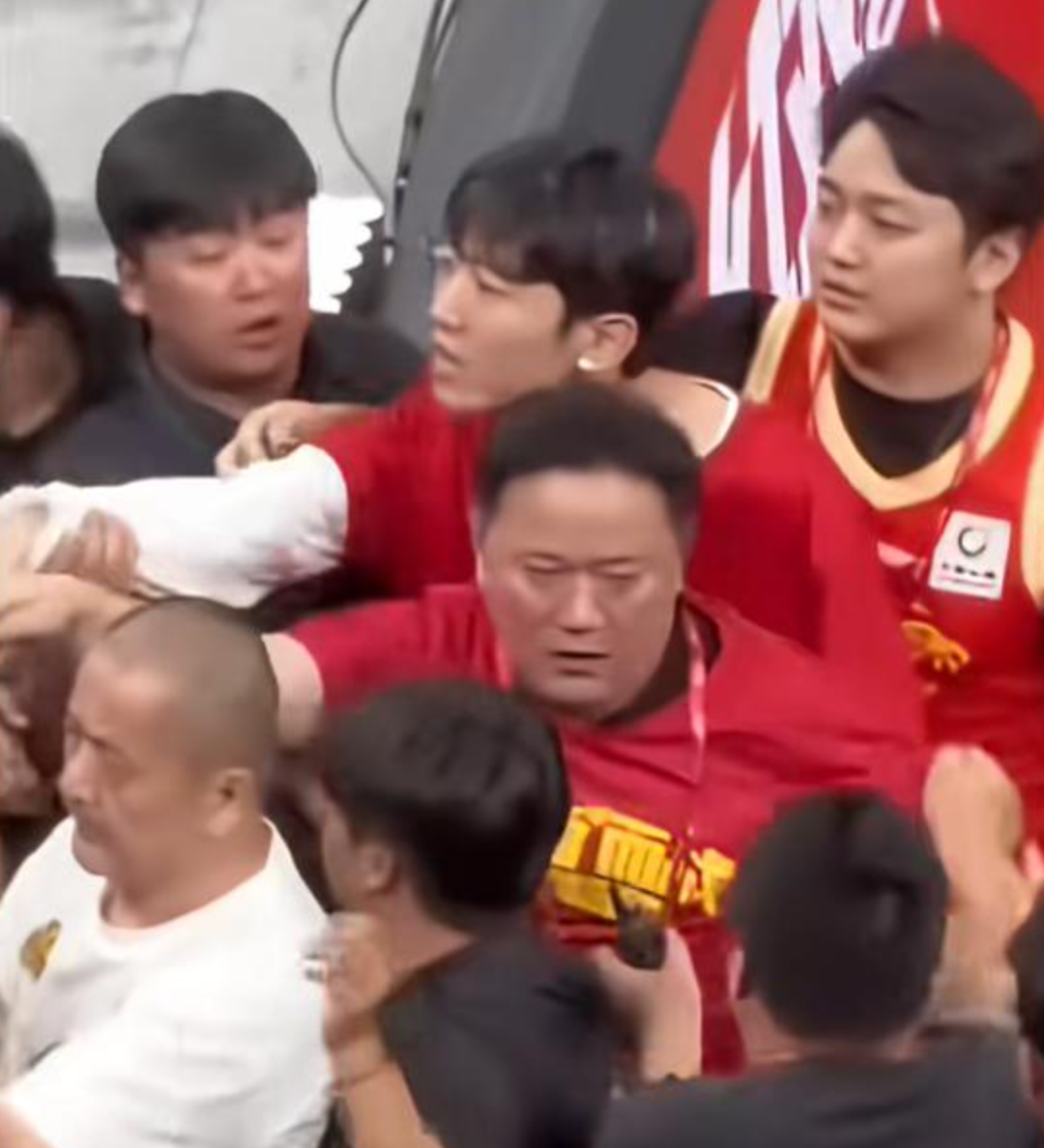 曝湖人有意引援威金斯